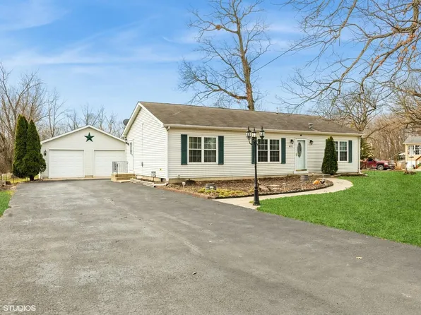 4515 E Oak St, Griffith, IN 46319