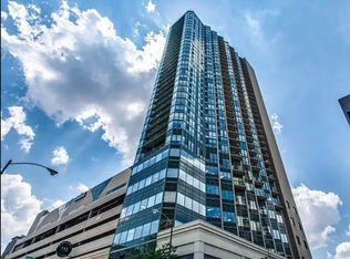 111 W Maple St APT 1810, Chicago, IL 60610