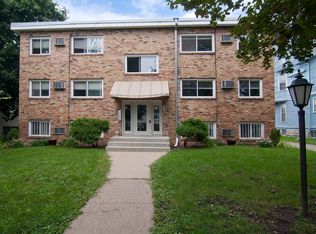 440 Ridgewood Ave #102, Minneapolis, MN 55408