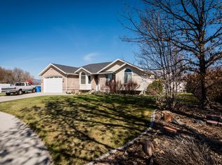 338 N 1090 W, Hyrum, UT 84319