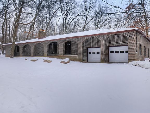 2nd image of 7830 Herrington Ave NE