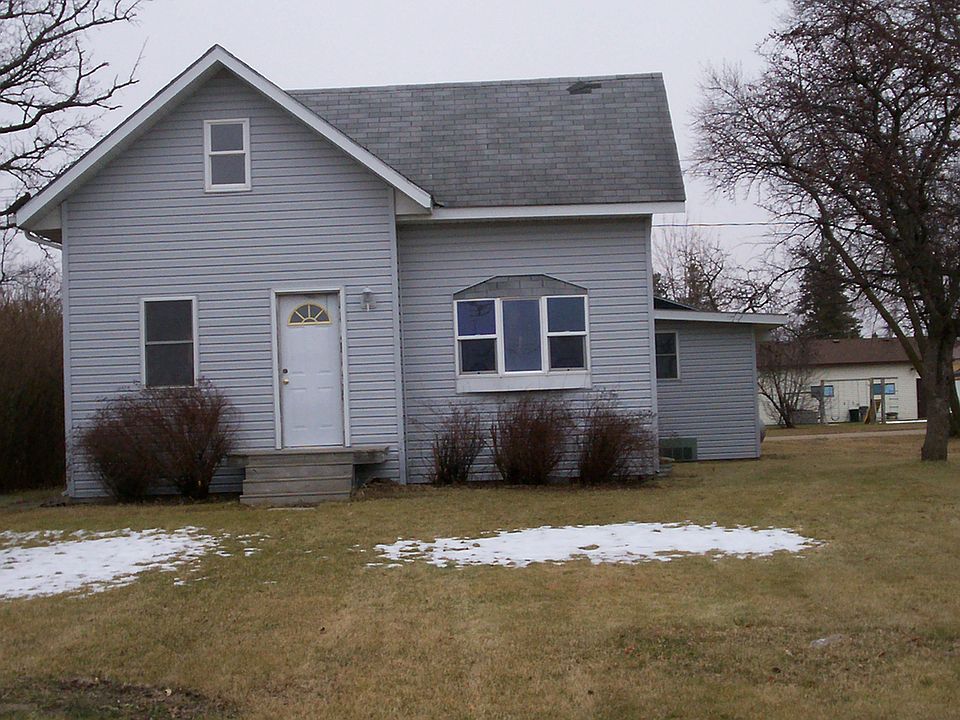 1st image of 204 Ross Ave