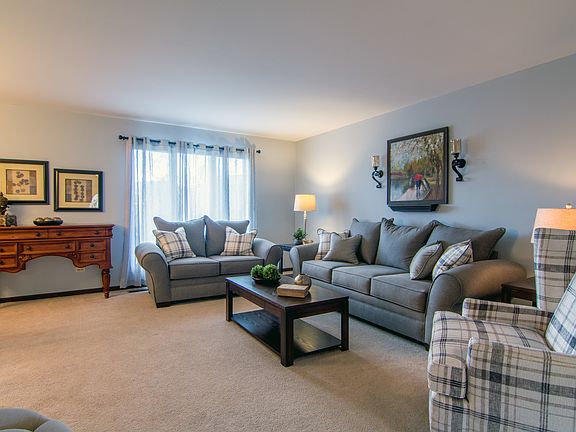 5th image of 1114 Beach Comber Dr