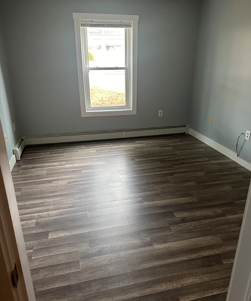 1 bed, 700 sqft, $1,300 — Photo 4