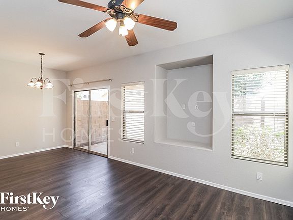 3rd image of 1336 W Wahalla Ln