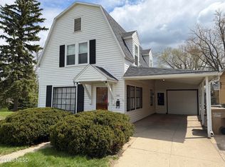 1010 N Broadway St, Watertown, SD 57201