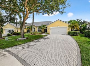 7975 Rockford Rd, Boynton Beach, FL 33472