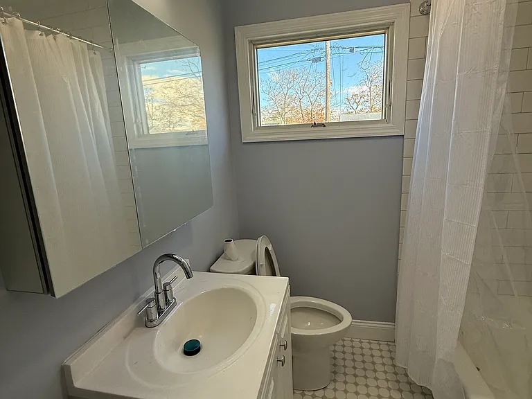 163 Sylvan Ave — Photo 13