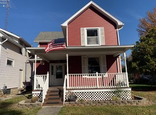 53 Tomb St, Tiffin, OH 44883