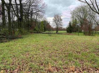 W Crandall St, Mitchell, IN 47446