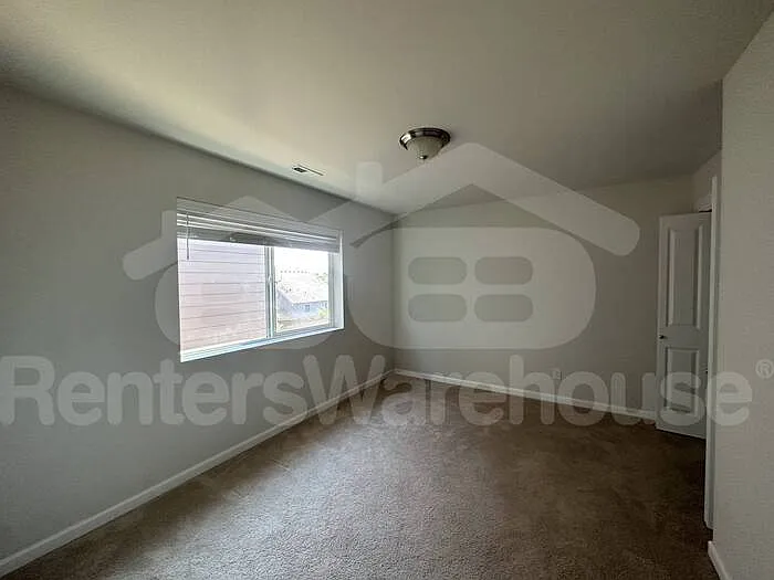 2711 Fiddleback St NE — Photo 17