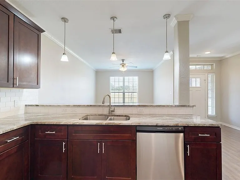 2137 Big River St — Photo 8