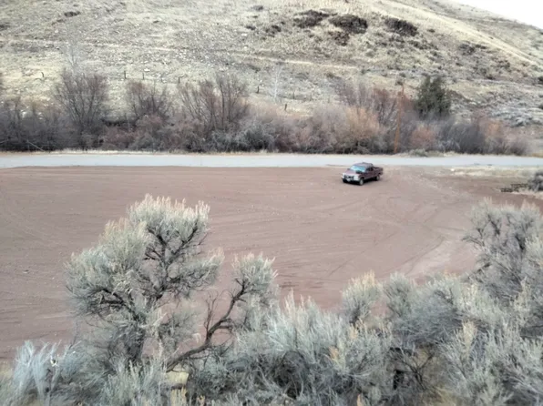 13 Warm Springs Rd #1, Salmon, ID 83467