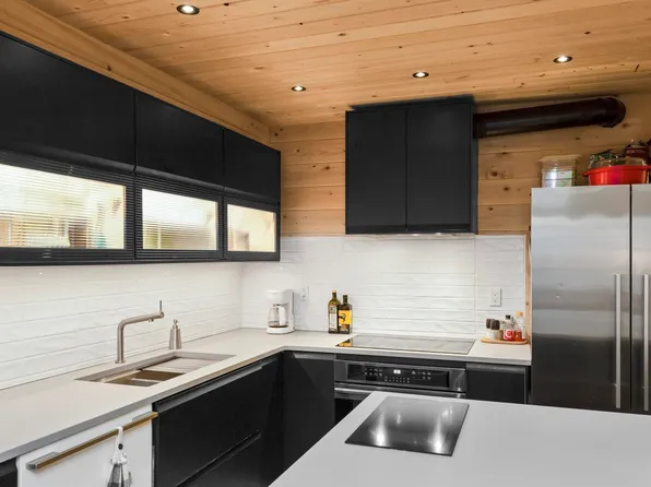 33165 2nd Ave #113, Mission, BC V2V 6T8