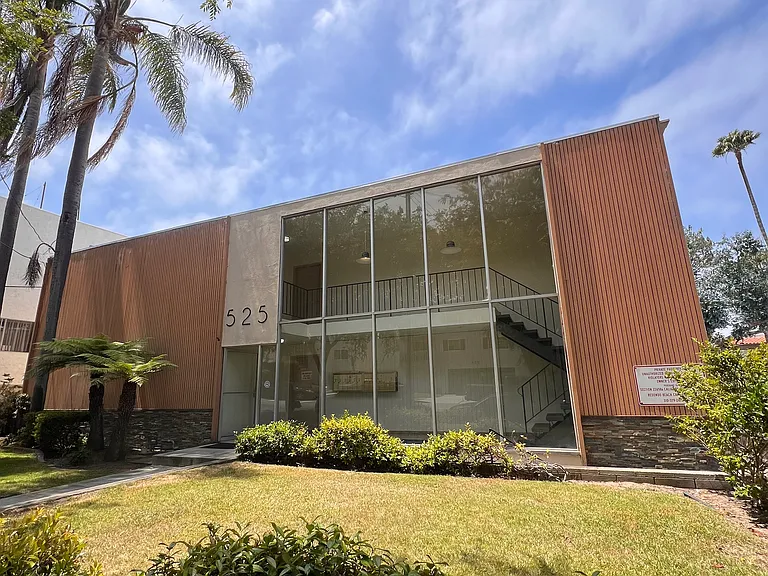525 N Francisca Ave #1 — Photo 1