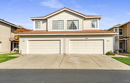 36186 Toulouse St Photo 1