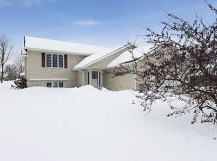 513 4th St SW, Saint Michael, MN 55376