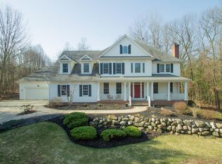 8587 Wyndwood Point, Mattawan, MI 49071