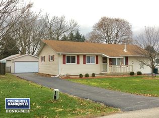 328 W Pleasant Ave, Sandwich, IL 60548