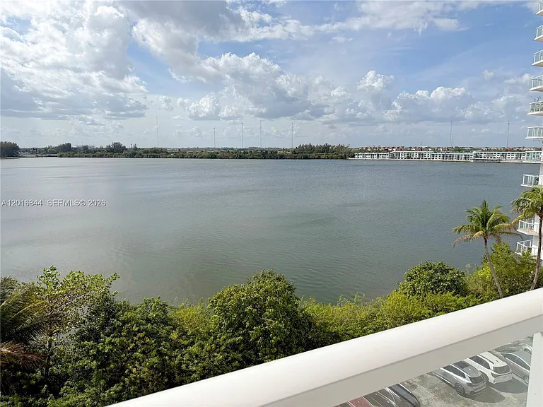 1301 NE Miami Gardens Dr #626W — Photo 23