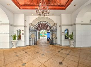 8385 Whisper Trace Ln APT 104, Naples, FL 34114