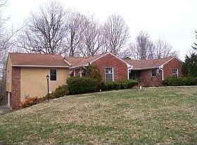 1st image of 3916 Hilton Dr