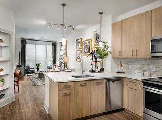 3 Artisan Dr #349, Salem, NH 03079