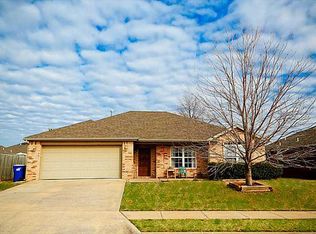 3908 SW Hansom Loop, Bentonville, AR 72712