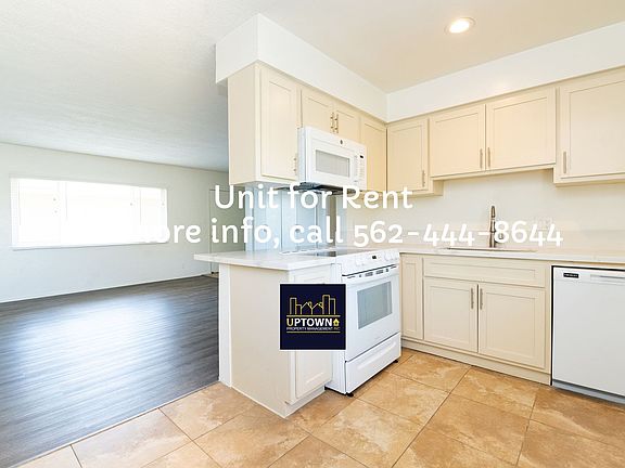 4th image of 4250 N Lakewood Blvd APT 12