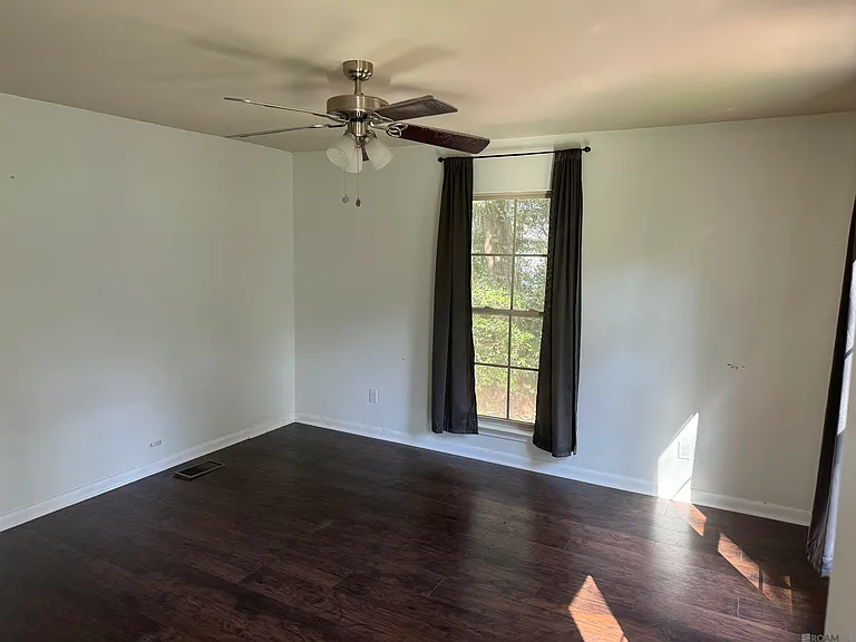 5650 Highland Rd #C — Photo 4