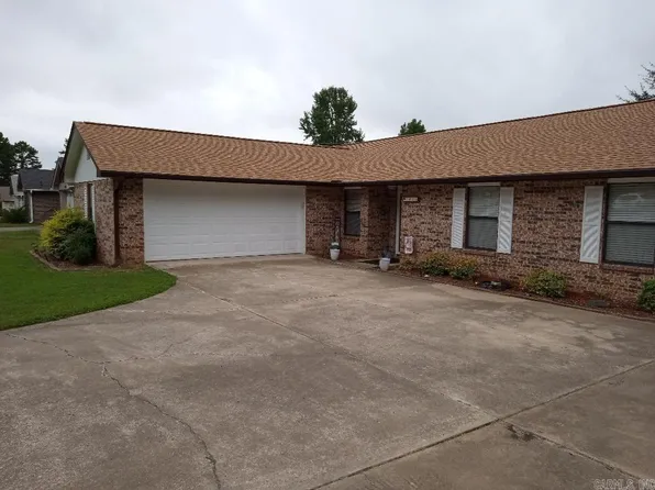 2804 Jerry Lee Dr, Mena, AR 71953