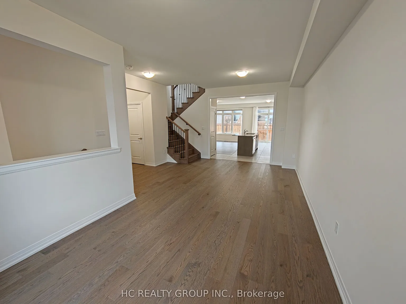 4 bed, $3,200 — Photo 4