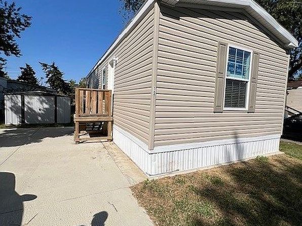 12 Avenue A