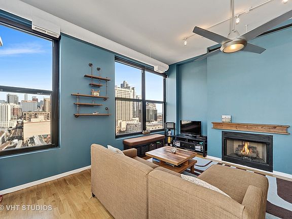 2nd image of 1516 S Wabash Ave APT 1107