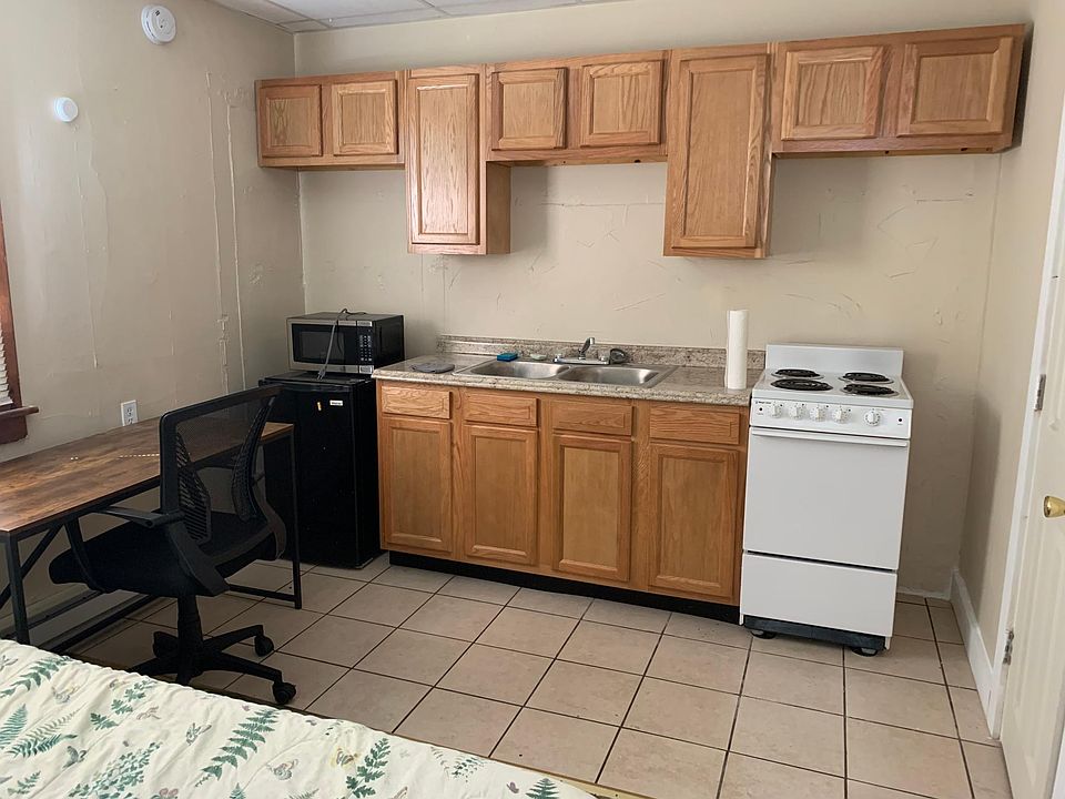 1st image of 526 4th St #3