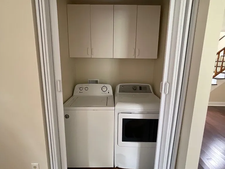 Unit Photo