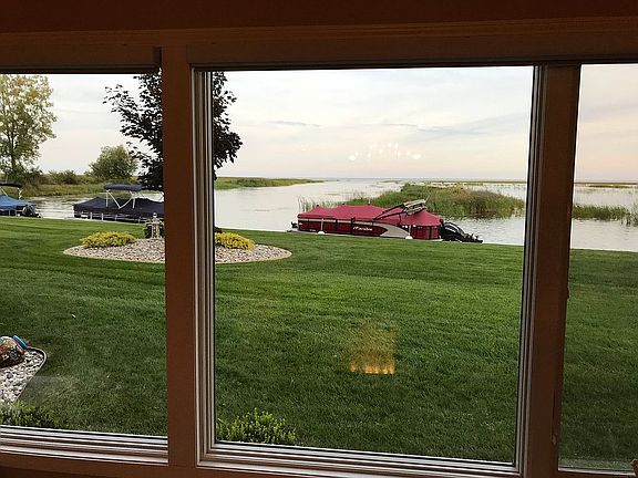 5th image of 1100 Cove Ct