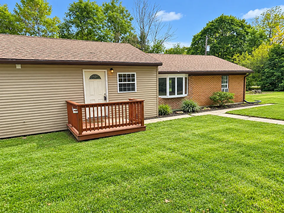 45 Railroad Rd