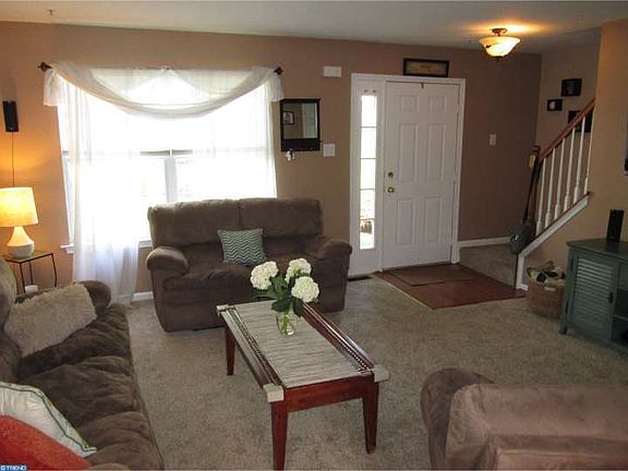 4th image of 3016 Creekside Ct #54