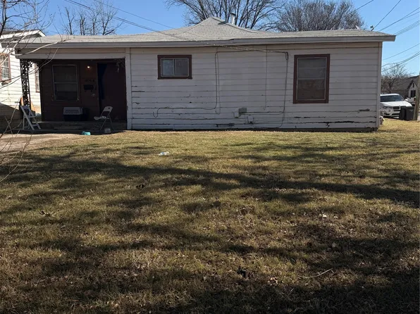 2819 Village Creek Rd, Fort Worth, TX 76105