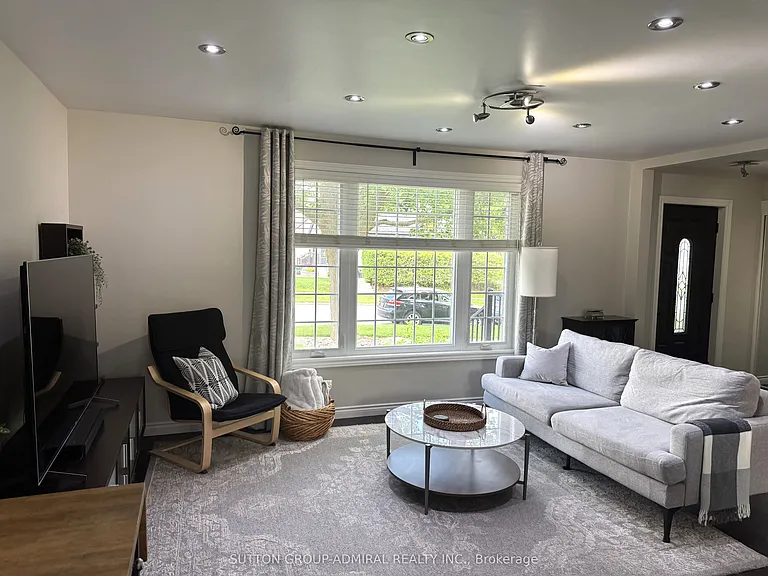 35 Coppermill Dr — Photo 9