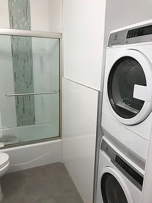 Rented by Flatiron Real Estate Advisors LLC | media 8