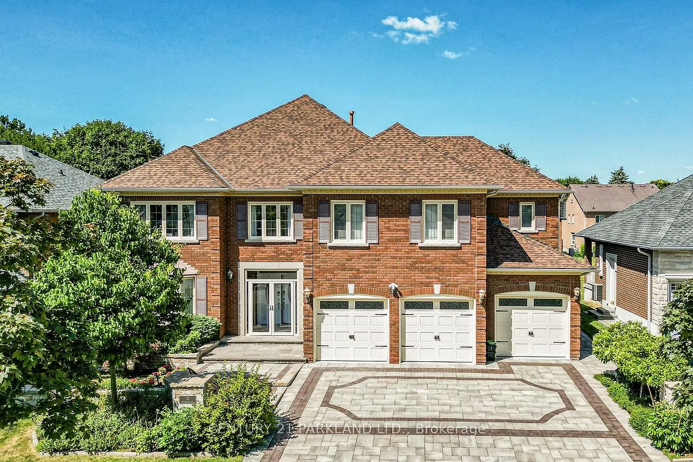 112 Strathearn Ave photo 1