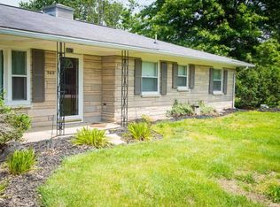 3021 Manor Dr, Vincennes, IN 47591