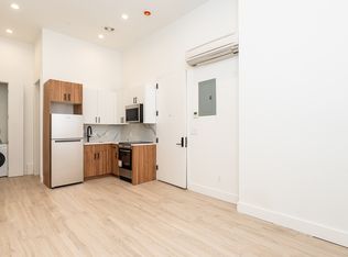 485 Tompkins Ave #1R, Brooklyn, NY 11216