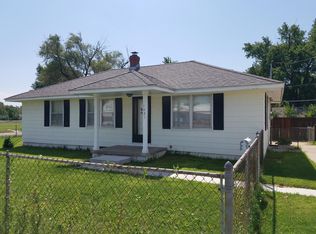 1421 E Mount Vernon Rd, Wichita, KS 67211