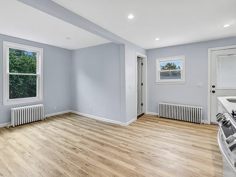 25-27 Myrtle St #25 — Photo 19