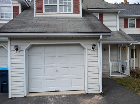 605 Country Acres Ct