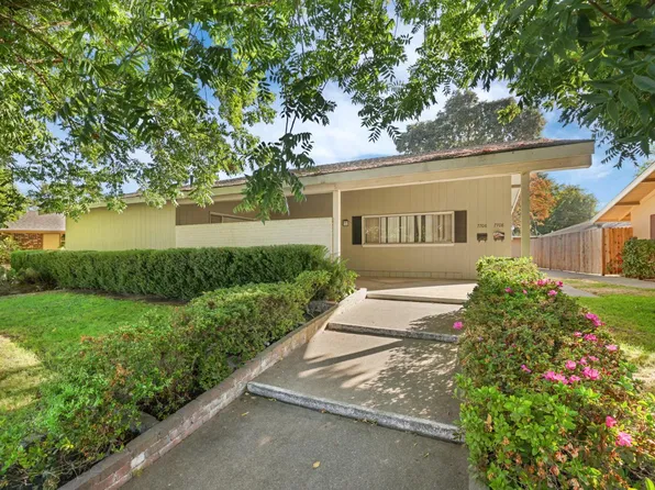 7706 Brentwood Dr, Stockton, CA 95207