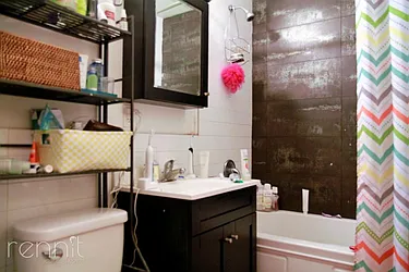 Rented by Rennit Inc.